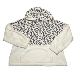SHEIN Women’s XL White Leopard Print Fleece Jacket